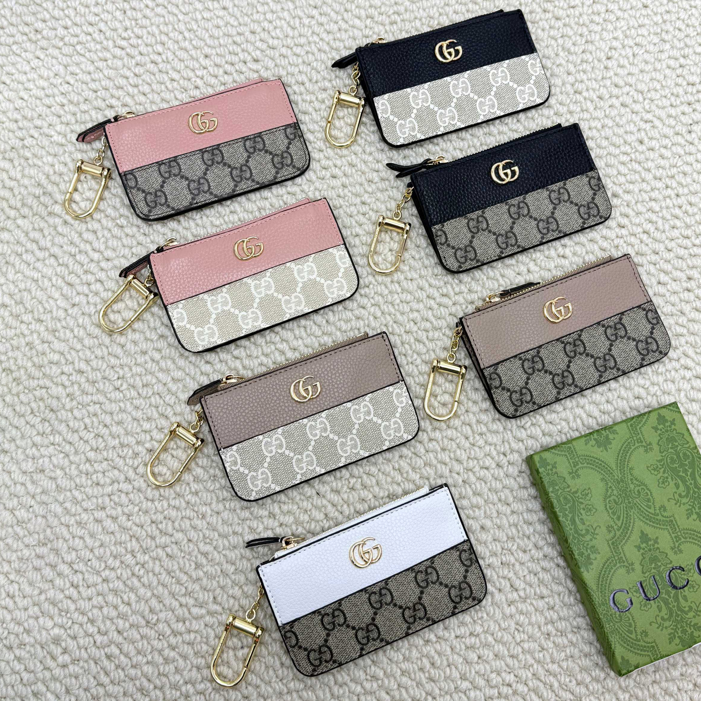 Gucci Wallets Card Holder Wallet 701070