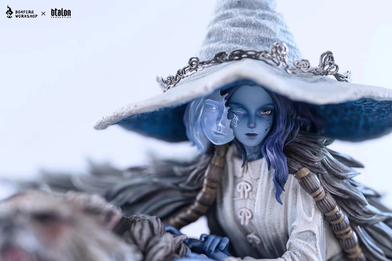 Bonfire x Dtalon Studio - Elden Ring Wolf and Lunar Princess | 艾尔登法环 狼与月之公主