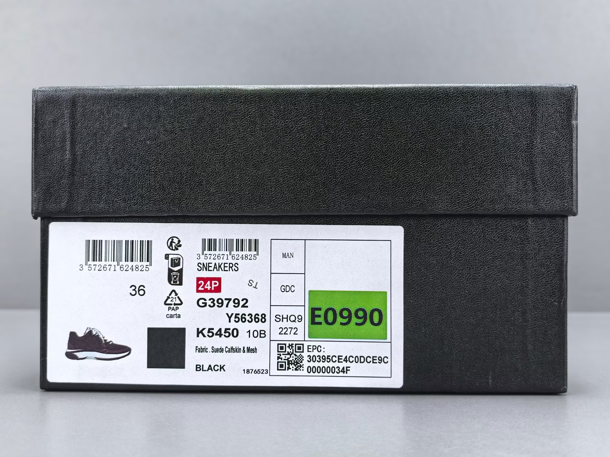 CHNE1 Leather Low Top Sneakers - CCSHOES