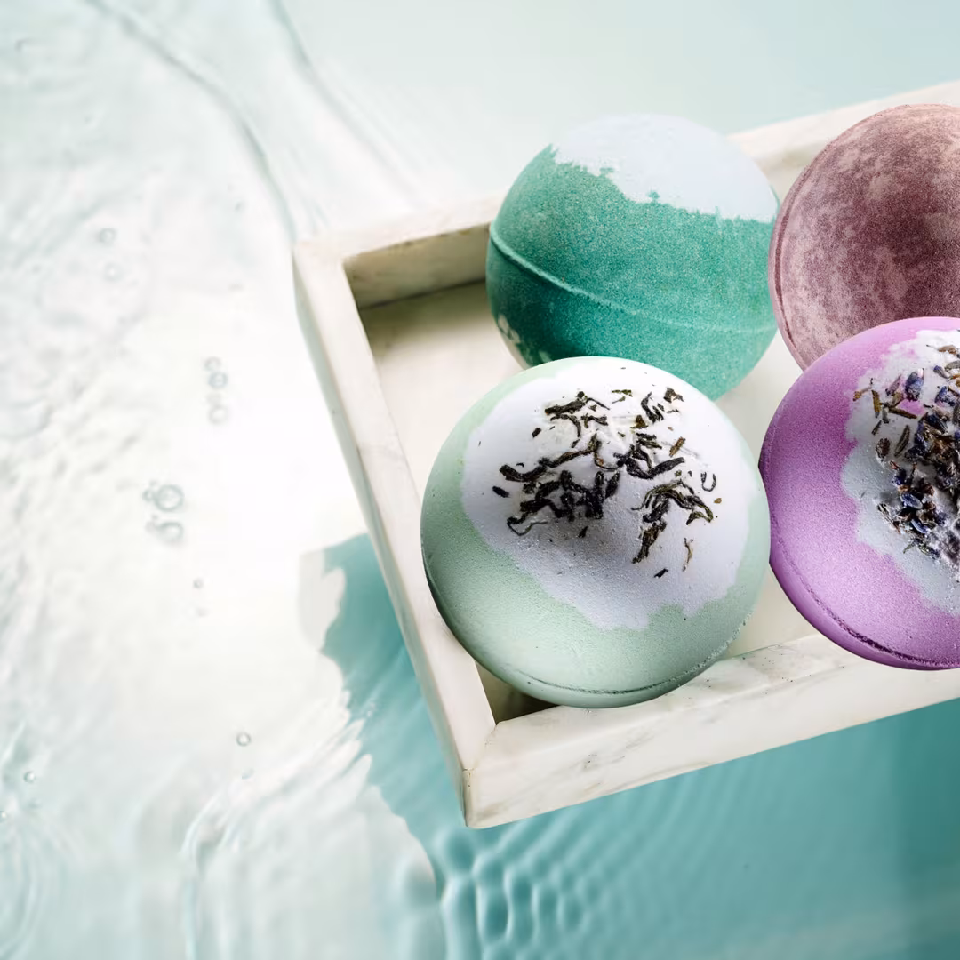 Lovery  Handmade Deluxe Bath Bomb Gift Set