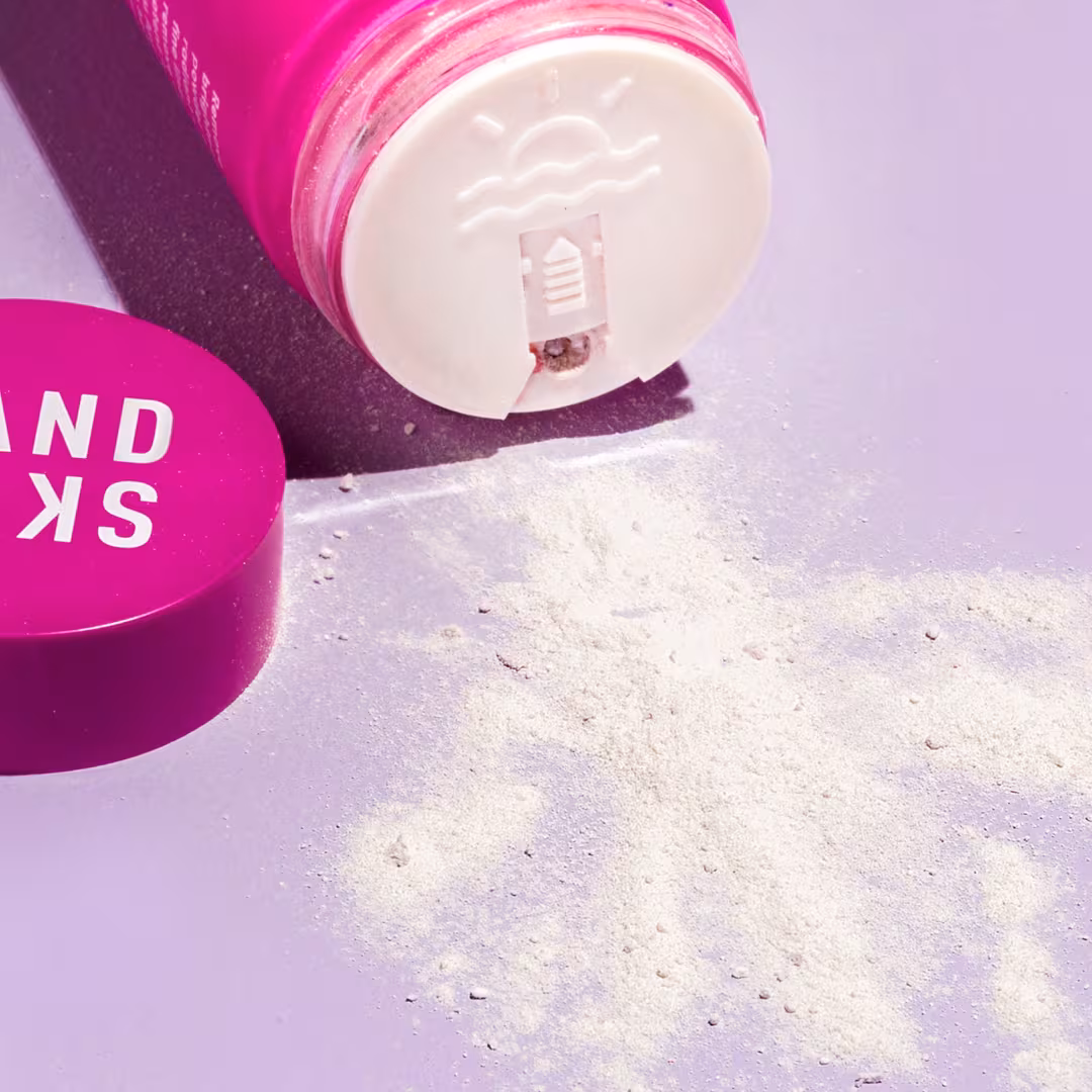 Sand and Sky  Australian Glow Berries Enzyme Powder Exfoliator