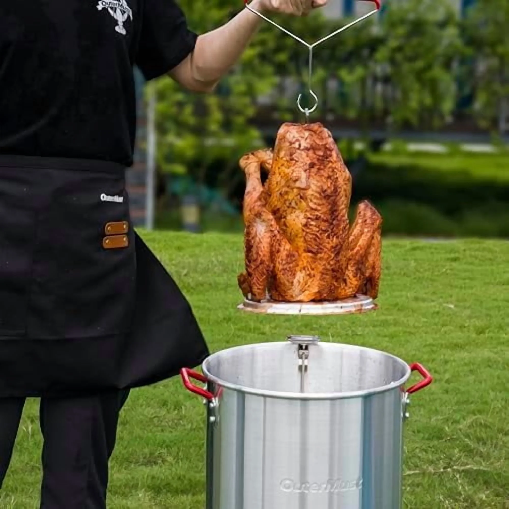 Turkey Deep Fryer, 30 QT Turkey Fryer Pot with Basket and 50,000 BTU Burner, Ideal for Outdoor Cooking Turkey, Crawfish, Crab and French Fries, Delivered before Thanksgiving