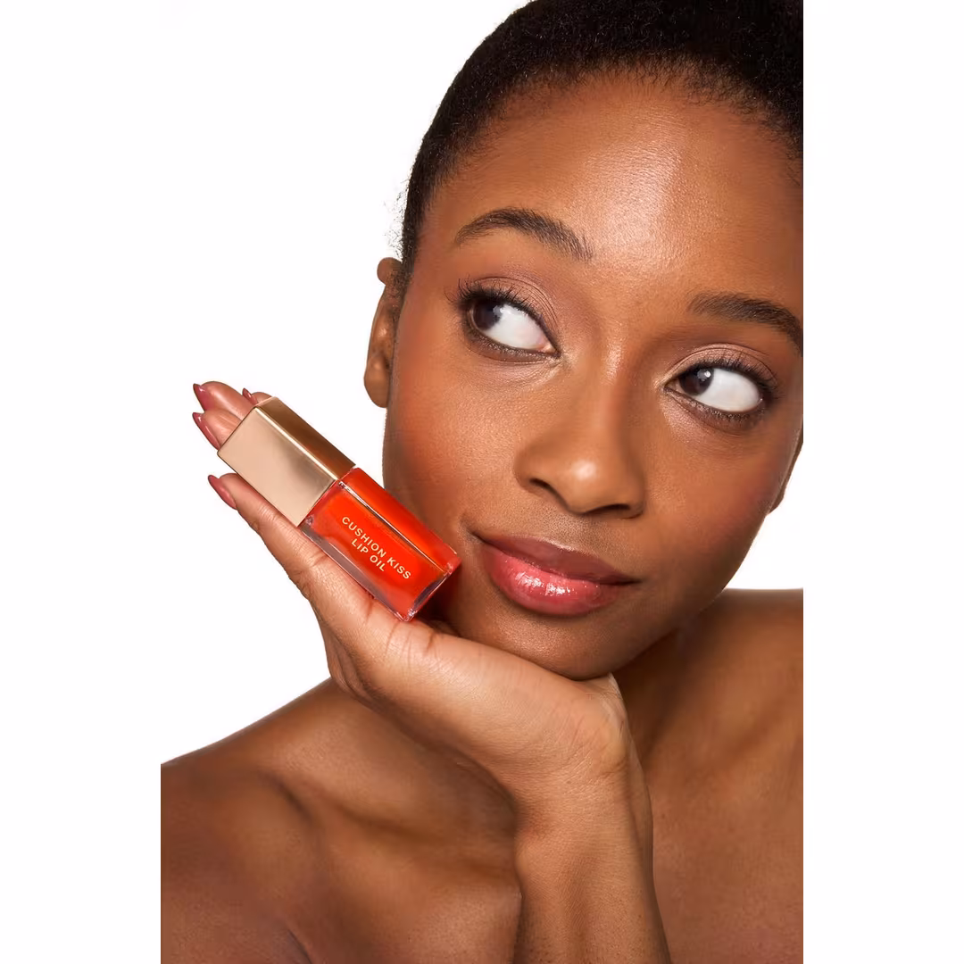 Sara Happ  Cushion Kiss pH Tinted Lip Oil