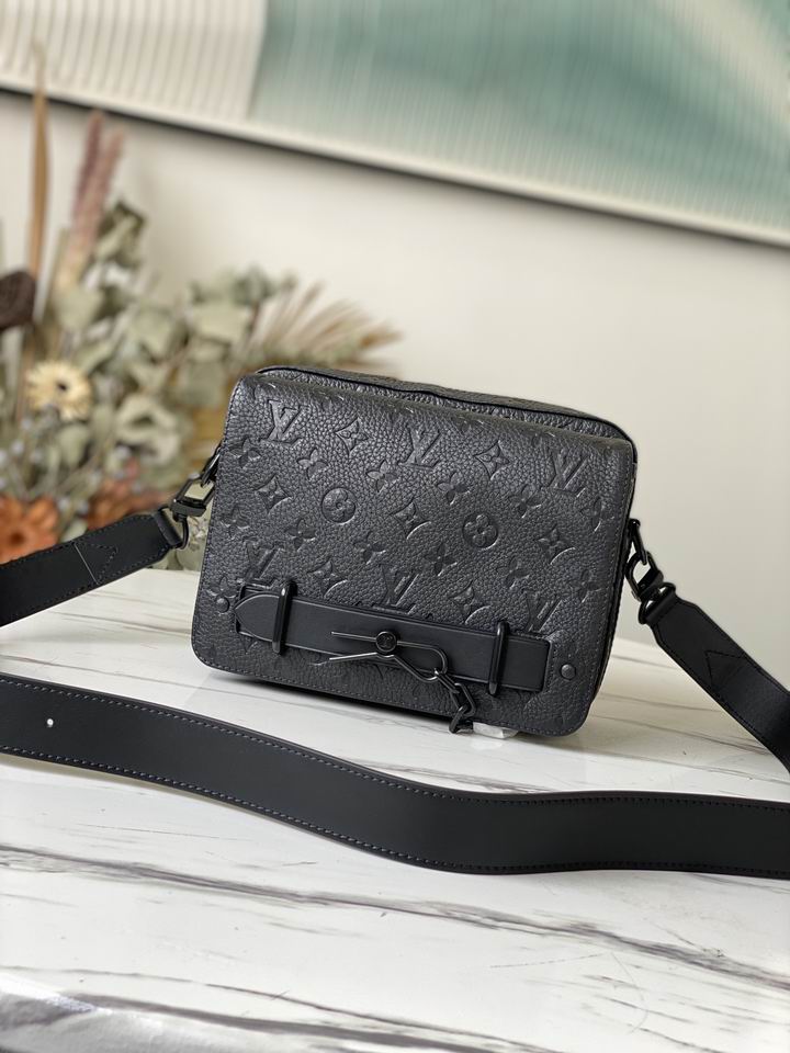 LV Steamer M57307 23.5x17x6 cm gf
