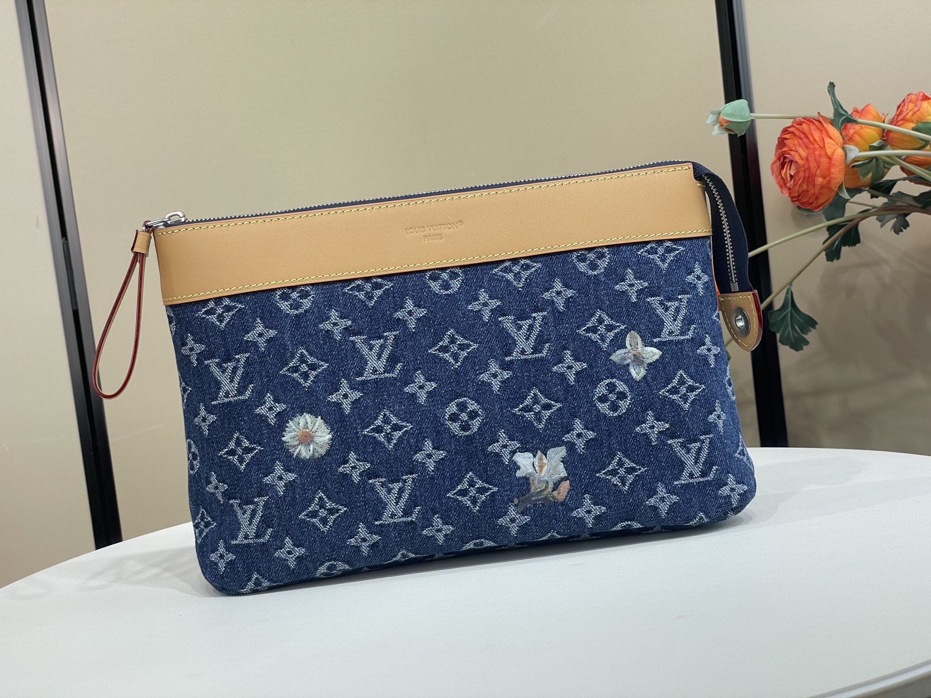 LV approves Pochette voyage soul handbag