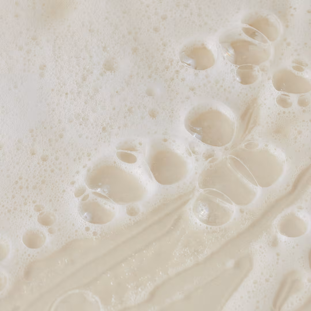 Oak Essentials  Cloud Foaming Bath Oil