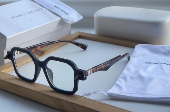 Marc Jacobs sunglasses 37