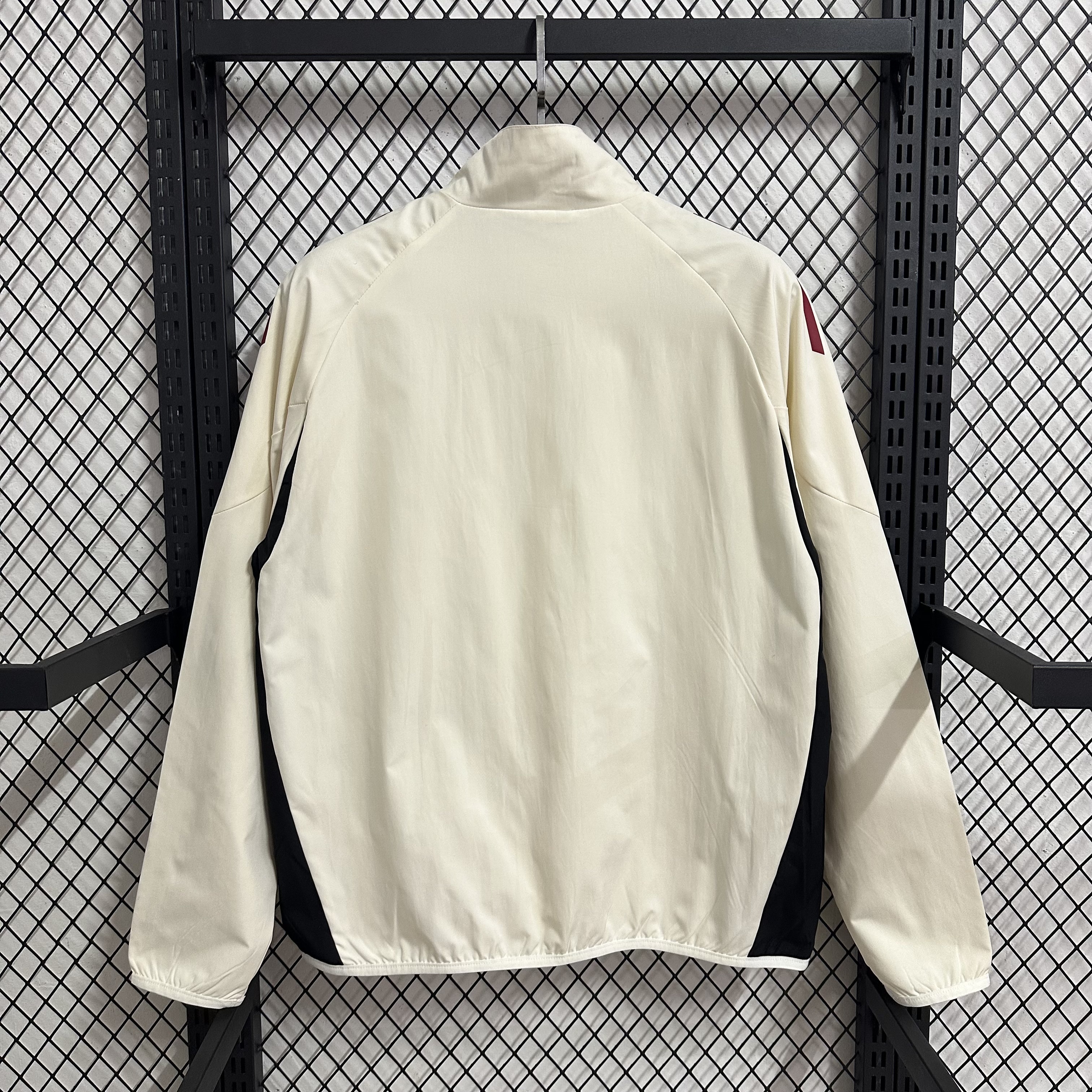 2025/2026 Liverpool Beige Embroidered Casual Windbreaker