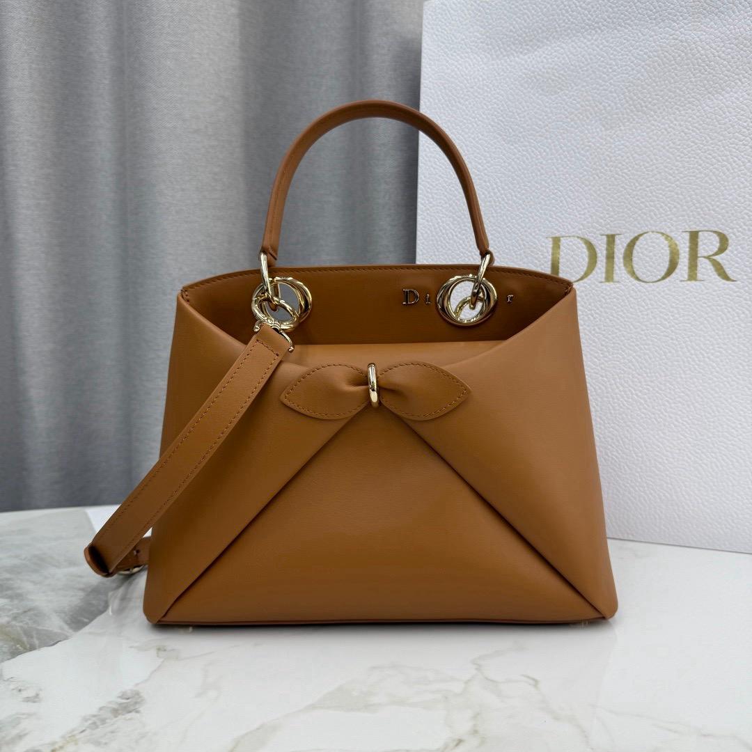 DIOR Spring and Summer new butterfly handbag