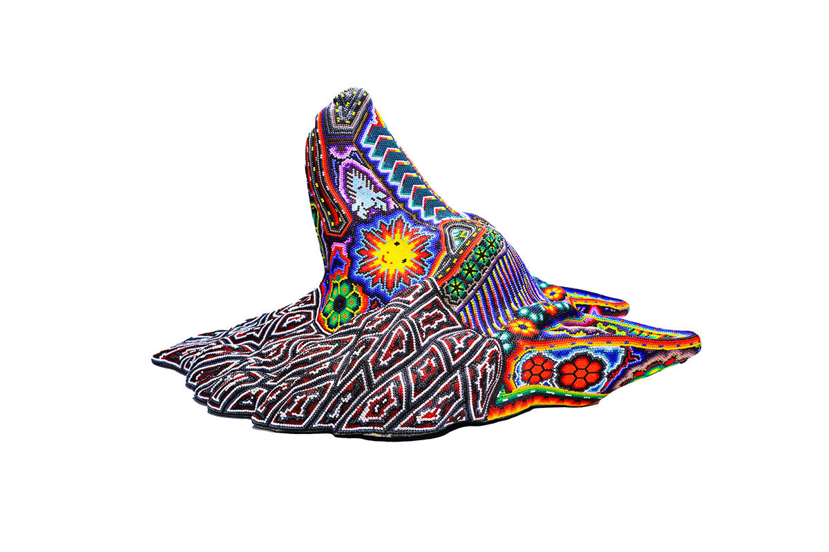 Cabeza de Lobo Alfa - Obra de Arte Huichol