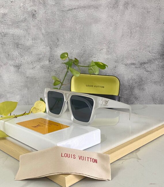 Louis Vuitton sunglasses 15