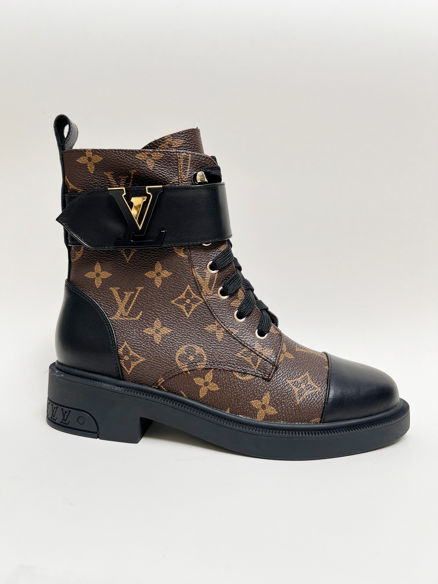 LV Citizen Flat Ranger