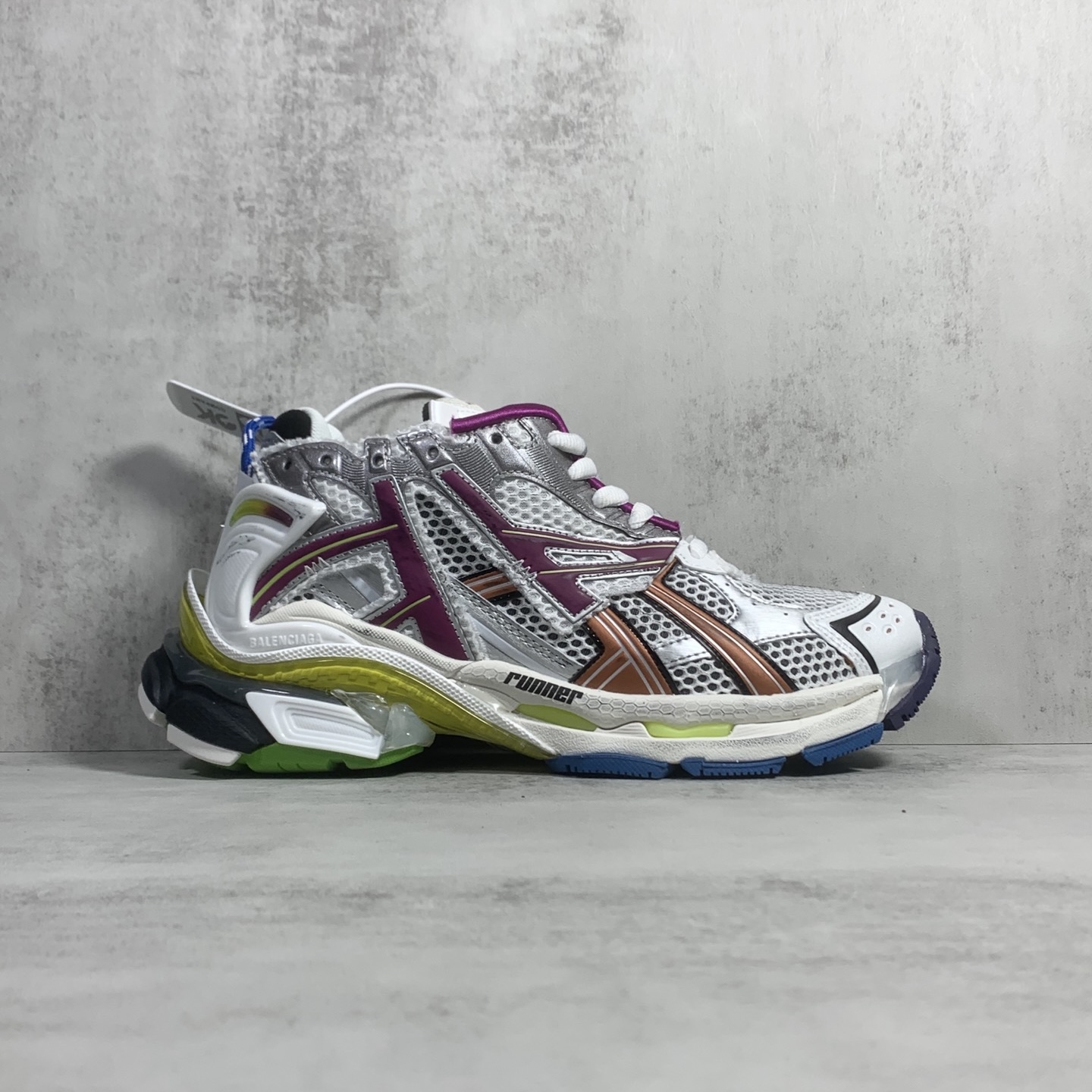 BALENCIAGA Runner Sneaker - CCSHOES