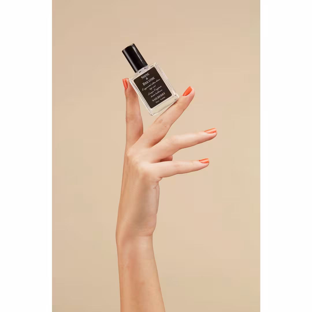 Nailberry  Shine & Breathe Top Coat