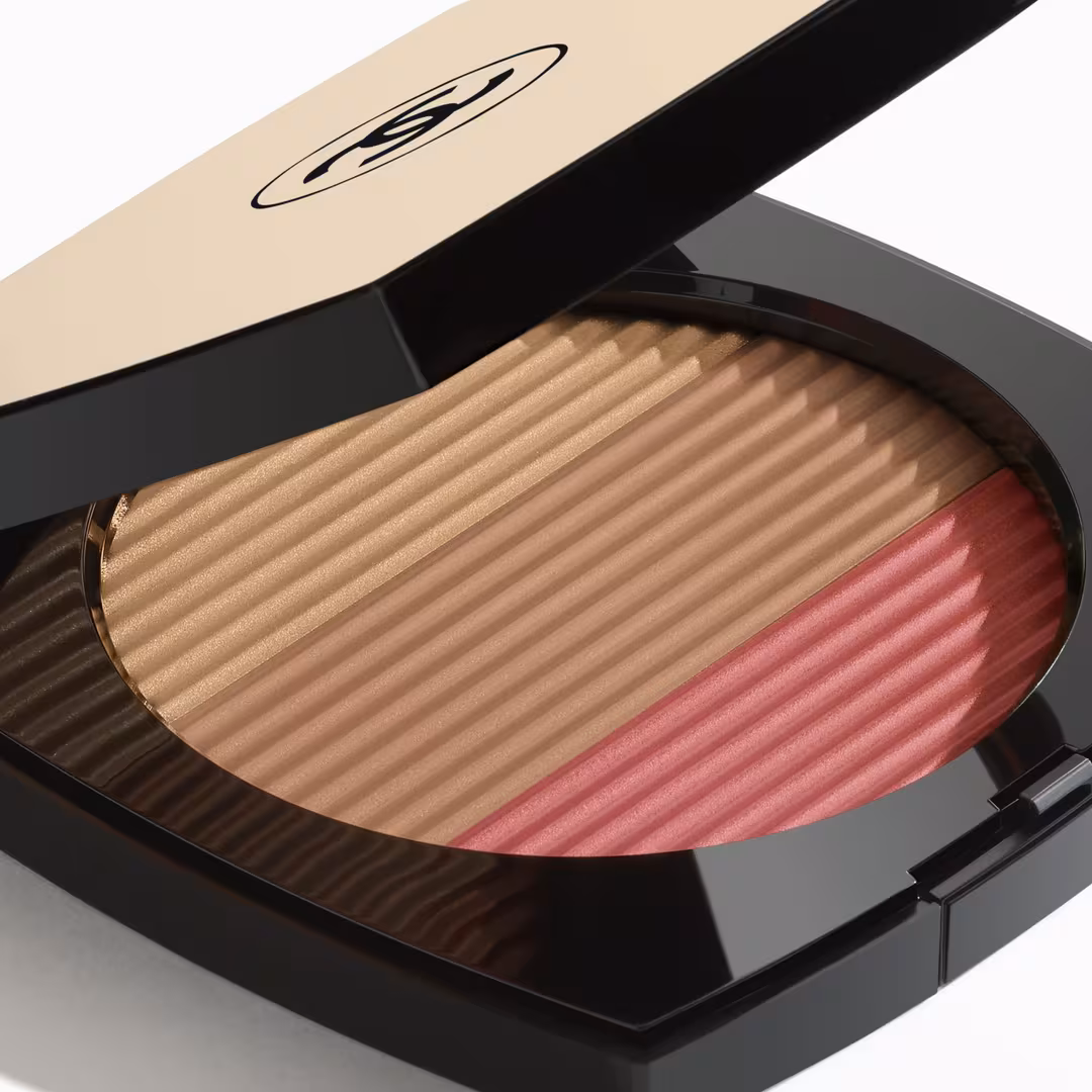 CHANEL  LES BEIGES Healthy Glow Sun-Kissed Powder