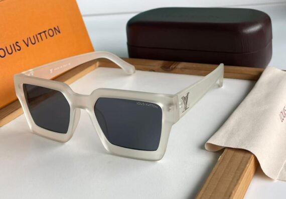 Louis Vuitton sunglasses 13