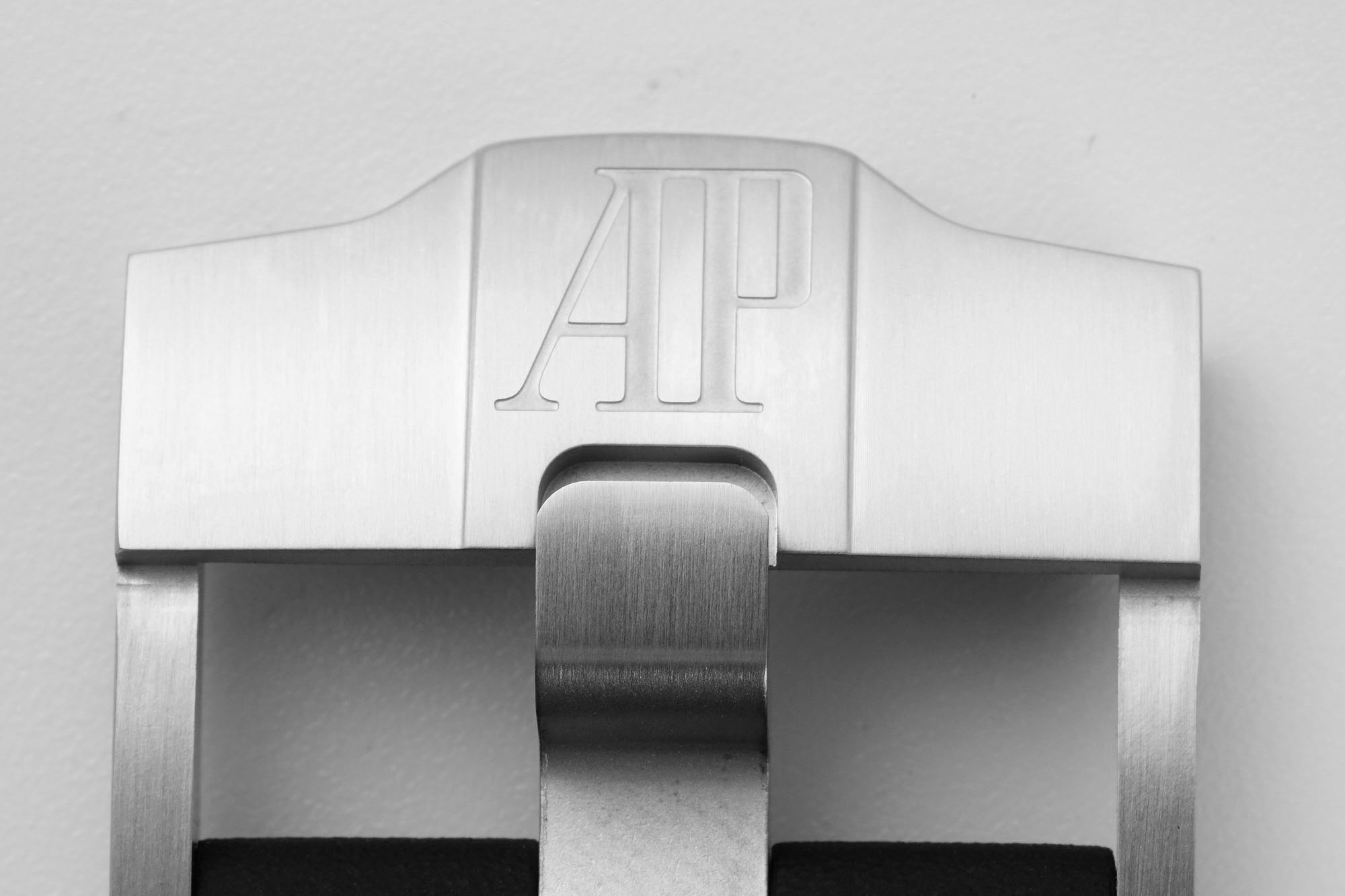 Audemars Piguet Royal Oak Offshore 44 mm, Black Ref. 26402CE.OO.A002CA.02