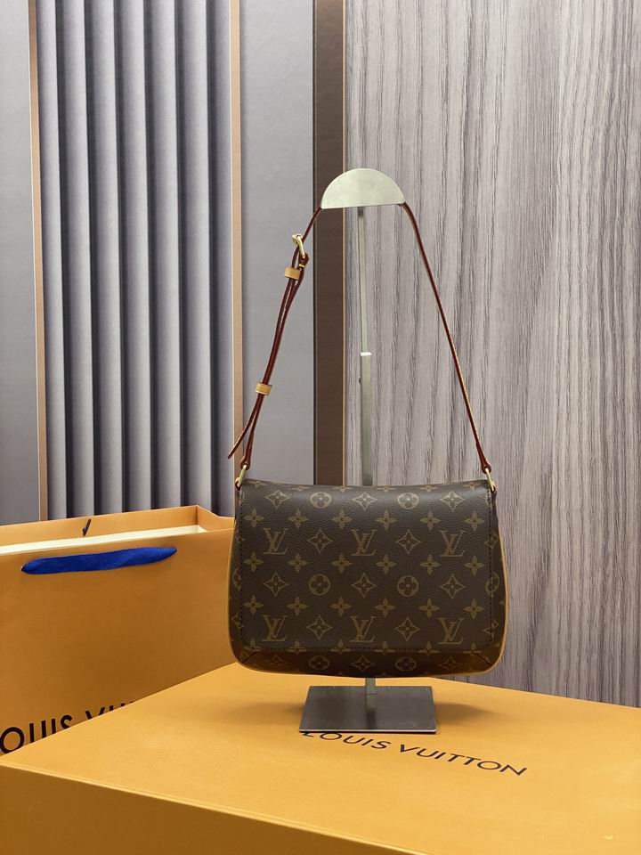 LV M51257 25x22x4cm gf