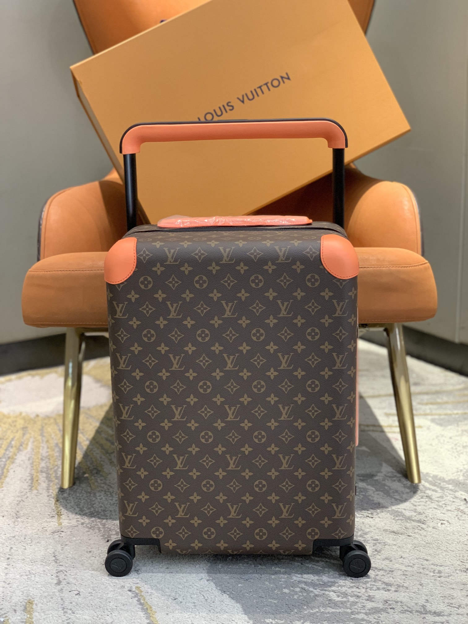 LV HORIZON four-wheel trolley case