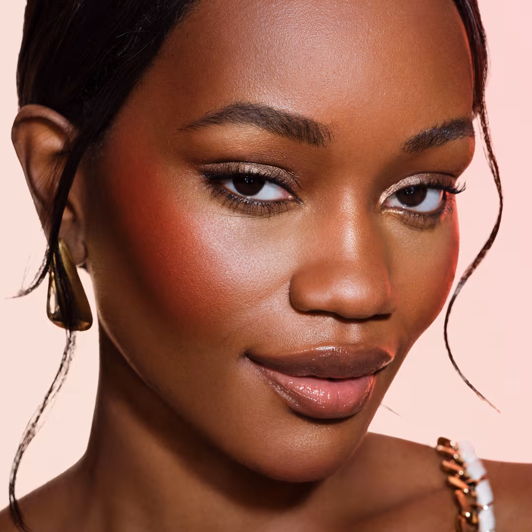 DIBS Beauty  GlowTour Duo Shimmering Blush + Contour Stick