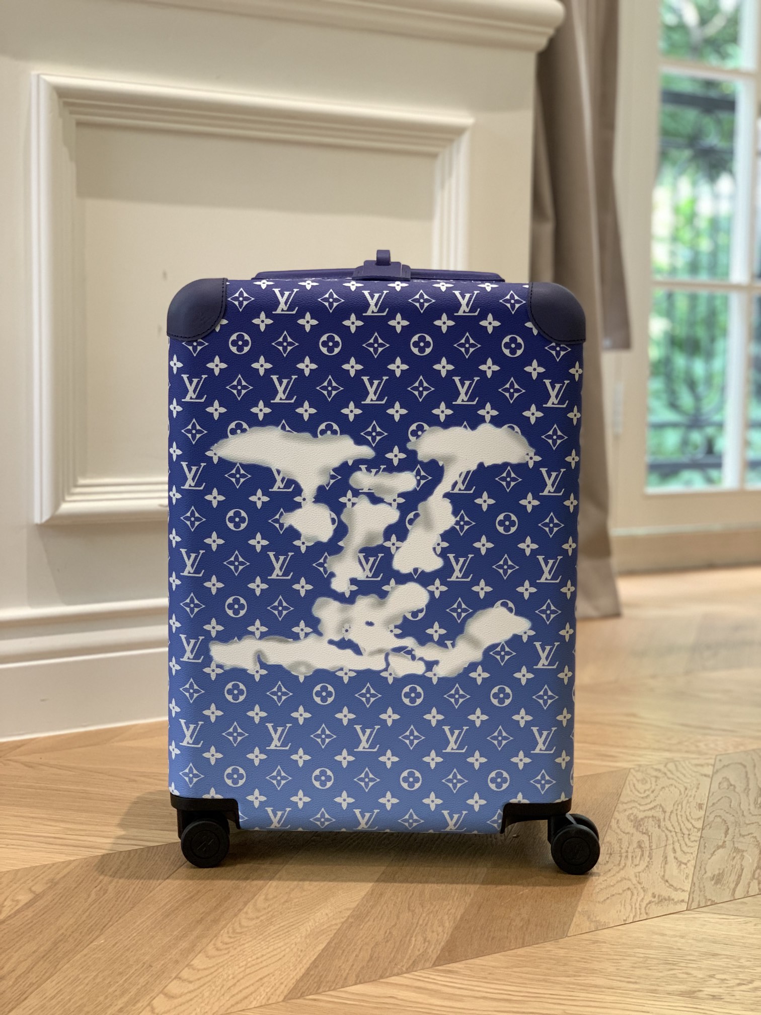 LV HORIZON four-wheel trolley case