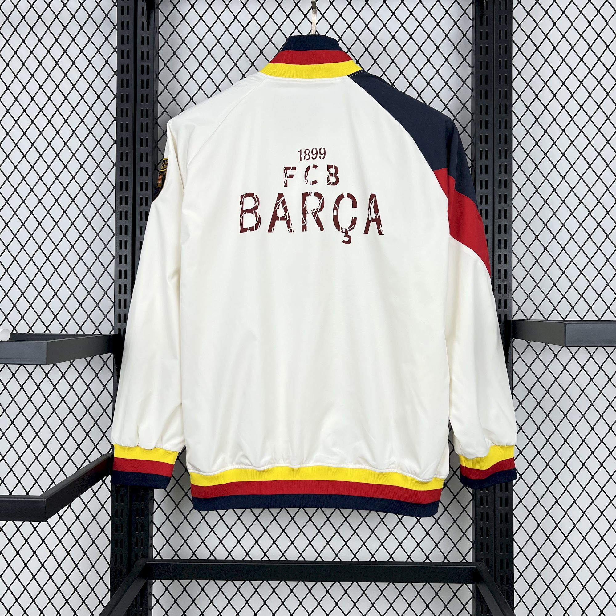 2025/2026 Barcelona Retro Classic Jacket