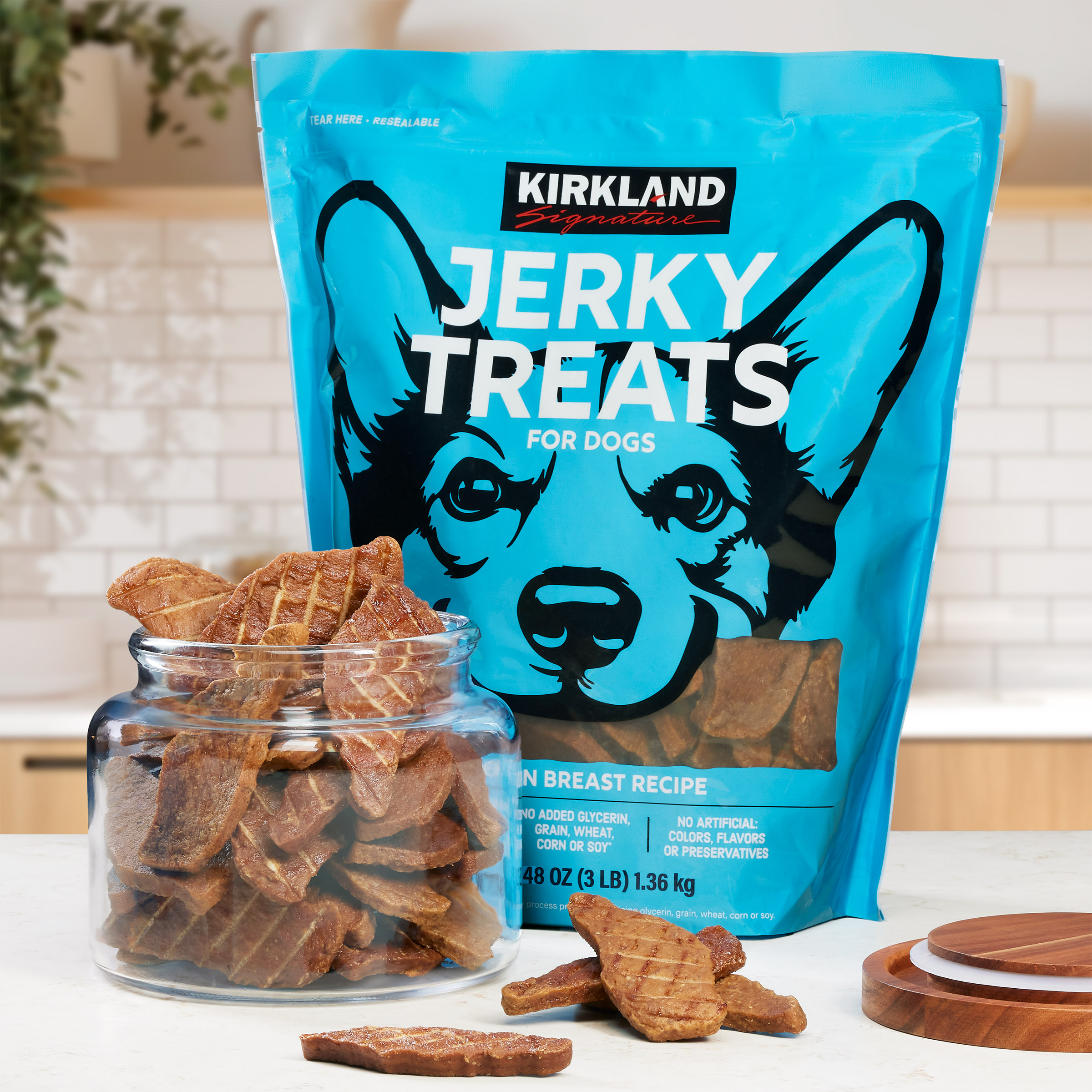 Kirkland Signature Chicken Jerky Dog Treat, 48 oz