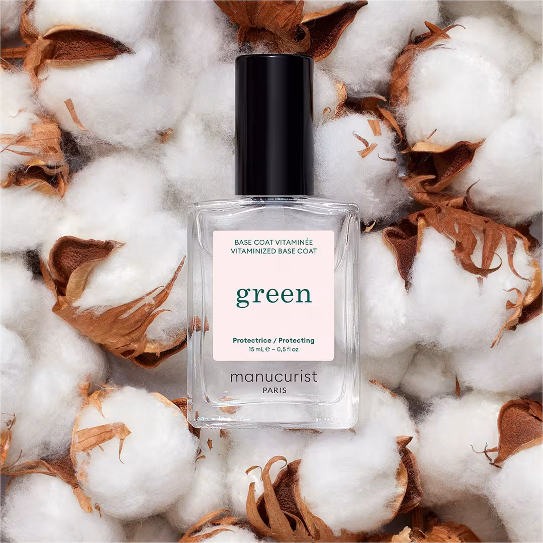 Manucurist  Green Base Coat for Long-Lasting, Protected Nail Polish