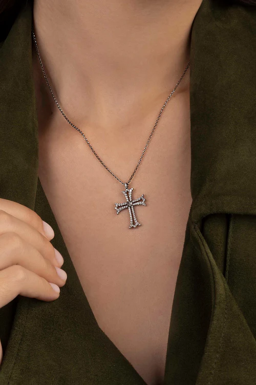 Collana regolabile con croce