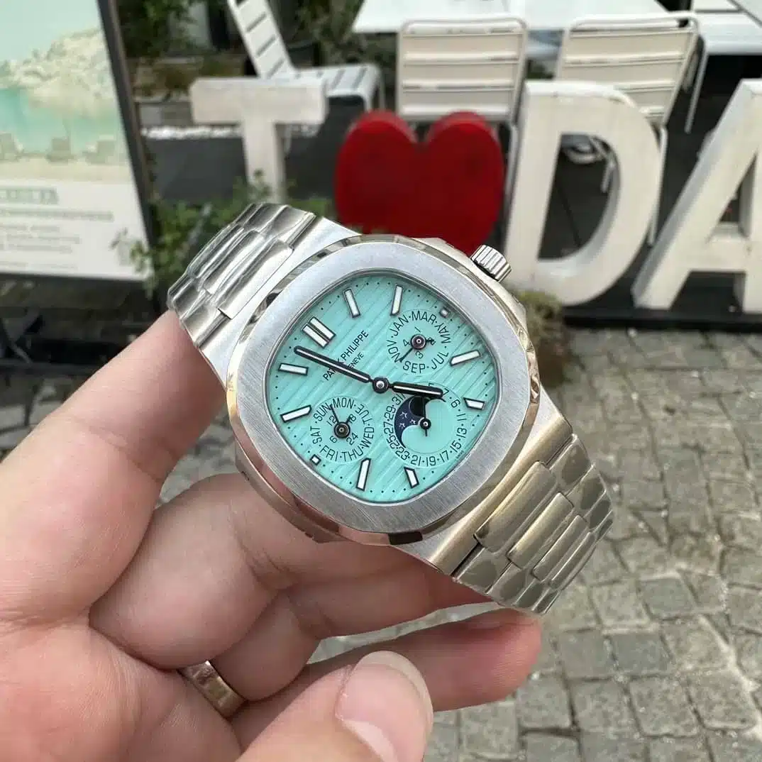 Replica Patek Philippe Tiffany Nautilus 5740/1G Patek Philippe Perpetual Calendar 40 mm,White