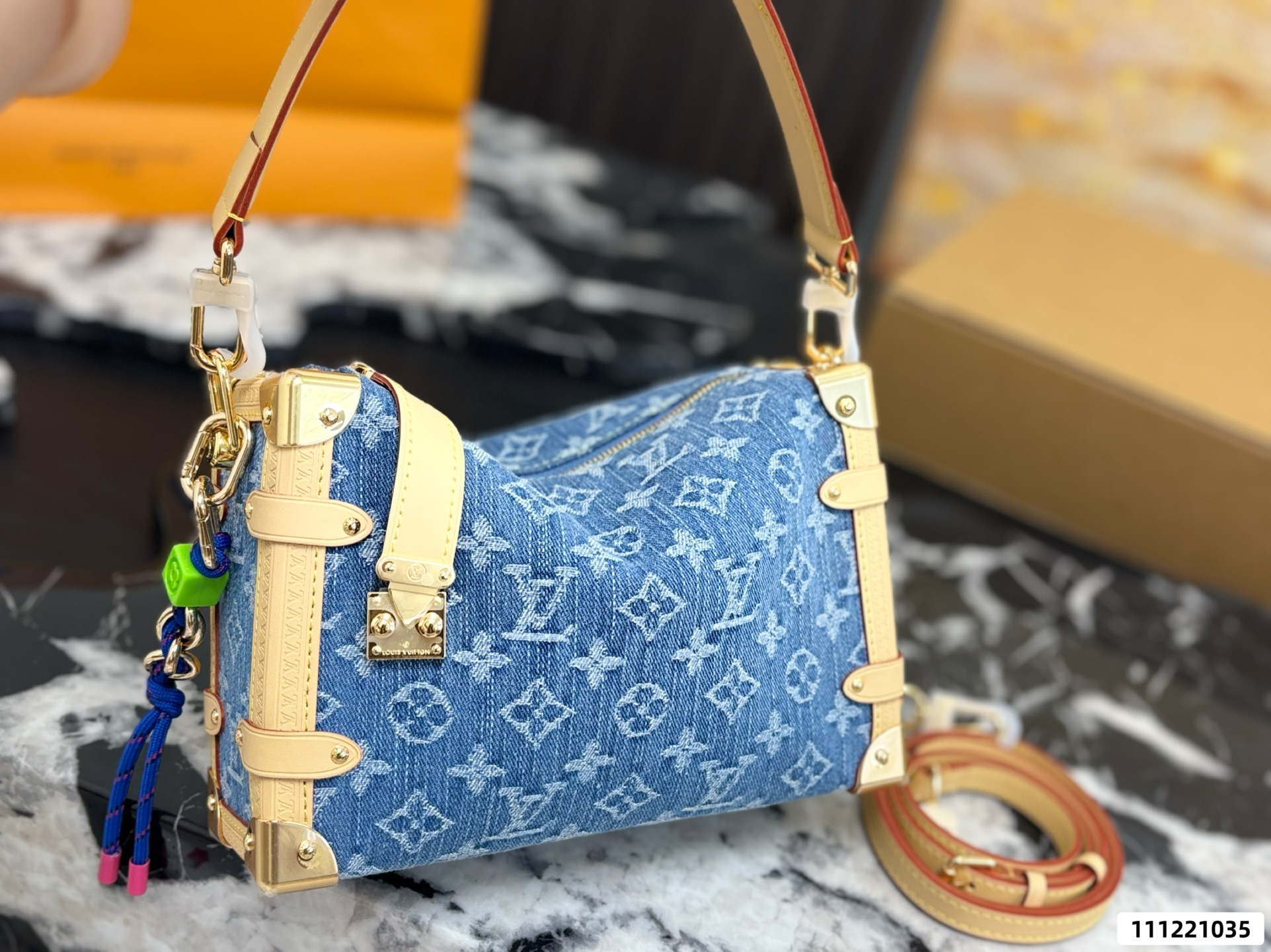 LV 25trunk Denim Bag