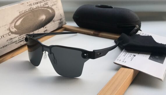 Oakley sunglasses 17