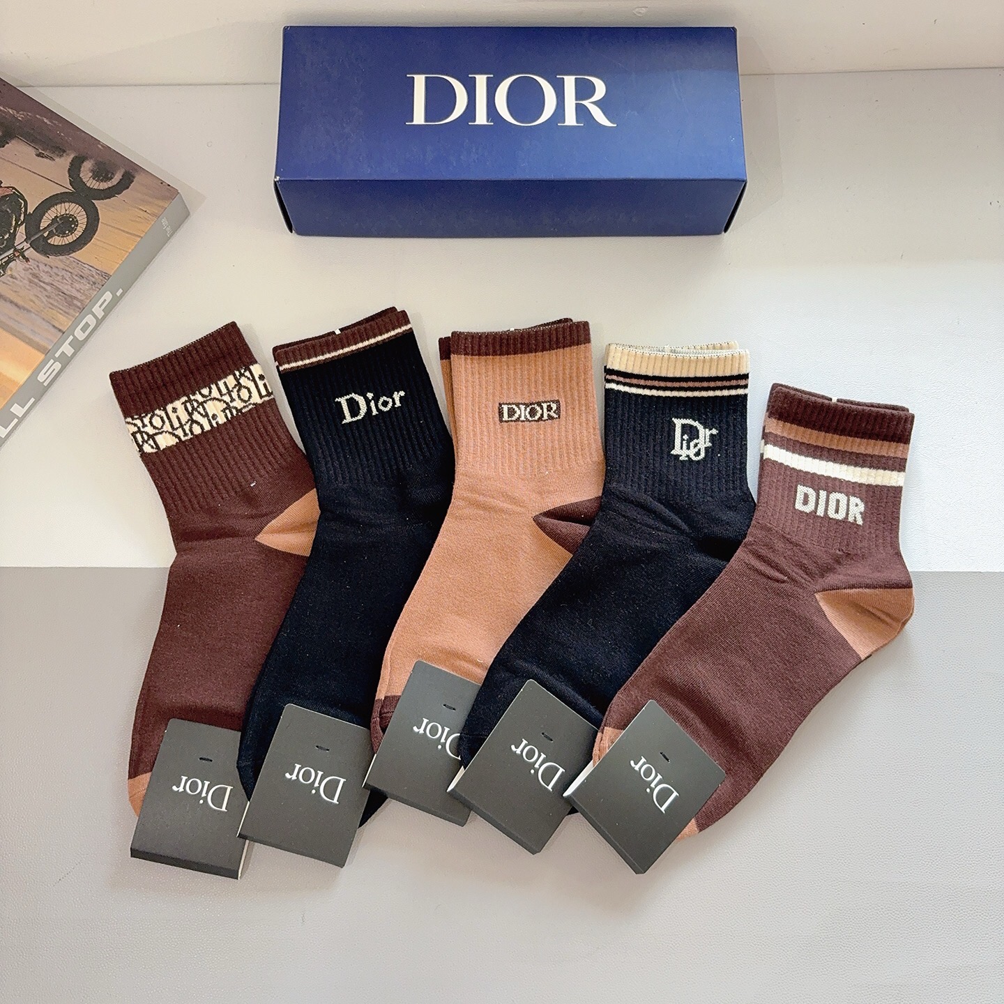 D New Style Mid-Calf Cotton Socks Set  YVTS0301006