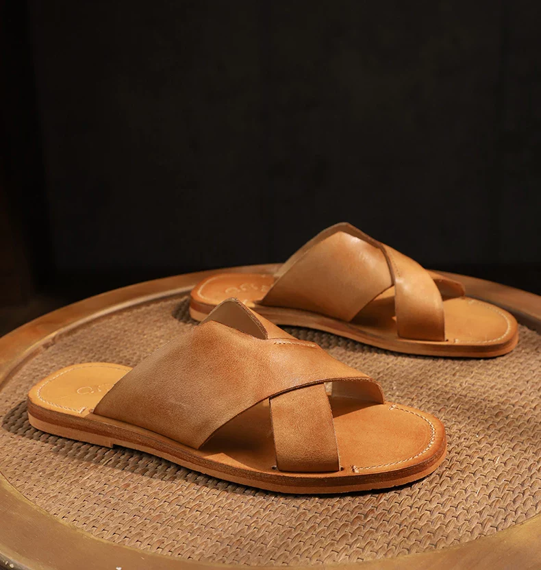 Hand-washed cowhide cross-cool slippers