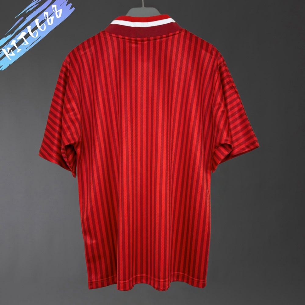 2025/2026 Bayern Munich Retro commemorative edition Football Shirts (Fans version )