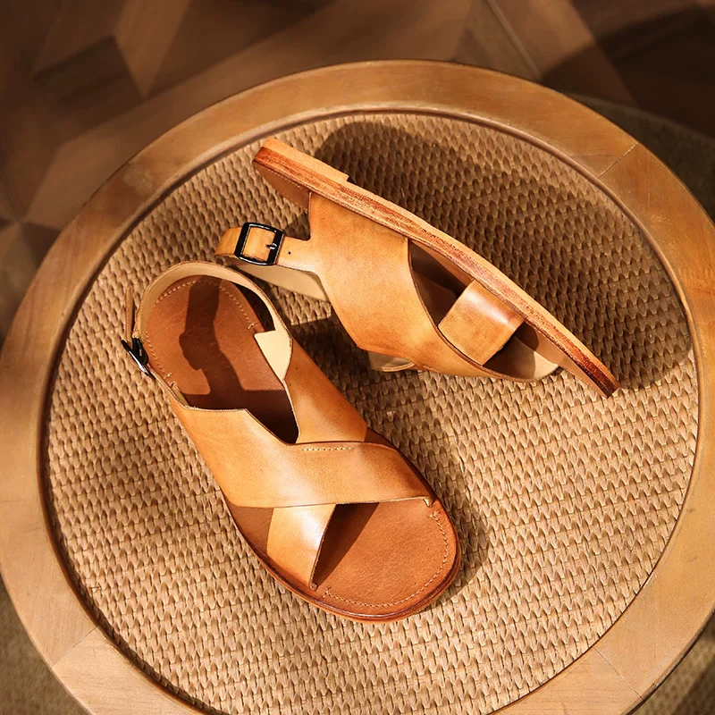 Hand-washed cowhide cross-cool slippers