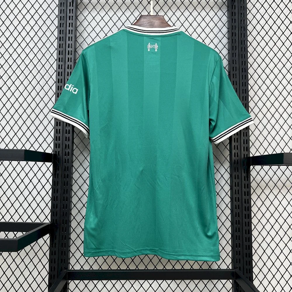 Liverpool 2025/26 Third Away