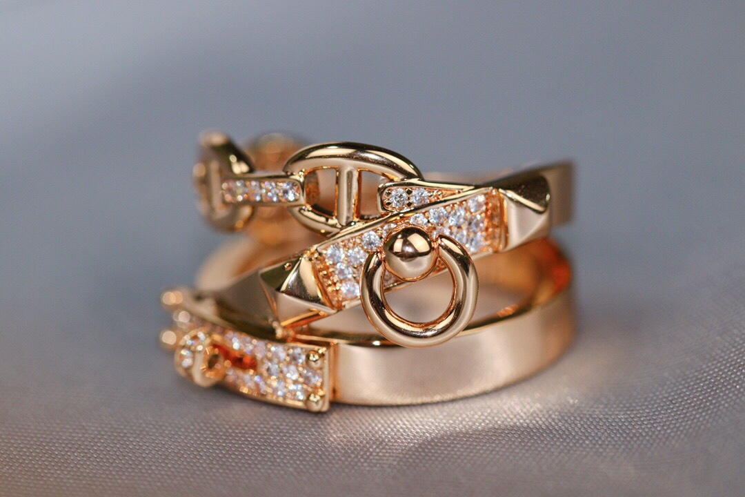Hermes Pig Nose Ring with Diamonds
