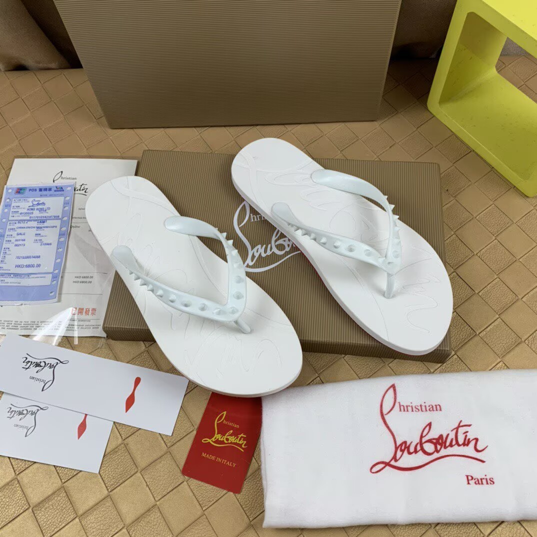 CHRISTIAN LOUBOUTIN SLIPPERS - CCSHOES