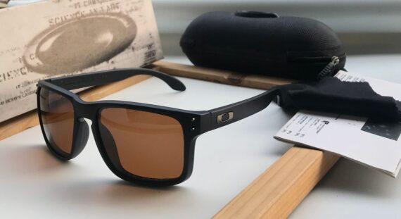Oakley holbrook sunglasses