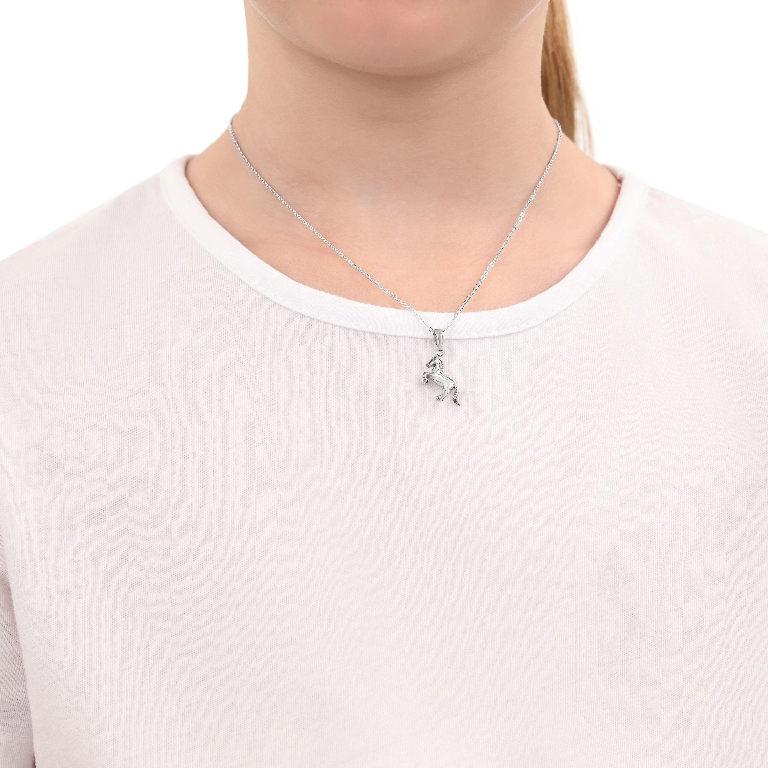 Kette mit Anhänger