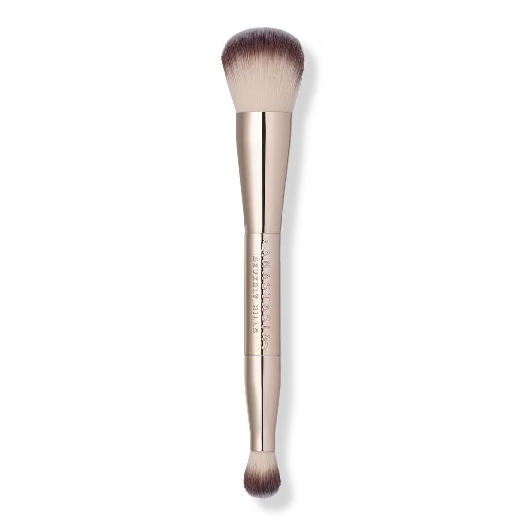 Anastasia Beverly Hills  Impeccable Foundation & Face Brush
