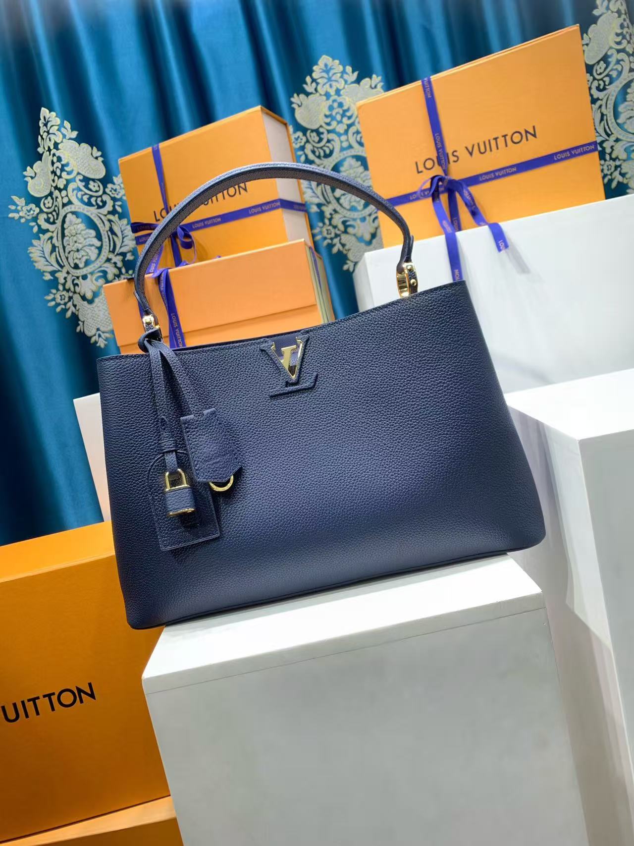 LV New Capucines Handbag in Blue