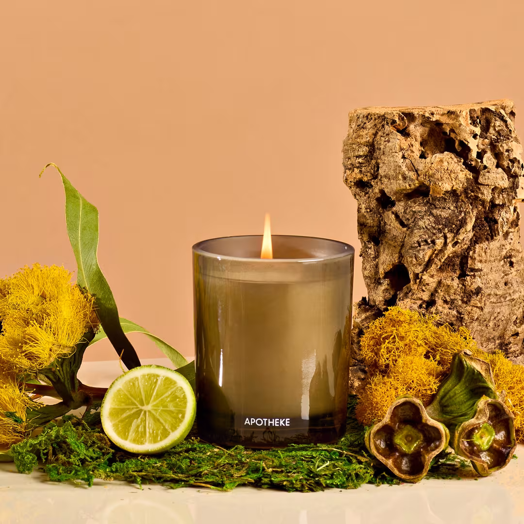 APOTHEKE  White Vetiver Scented Candle