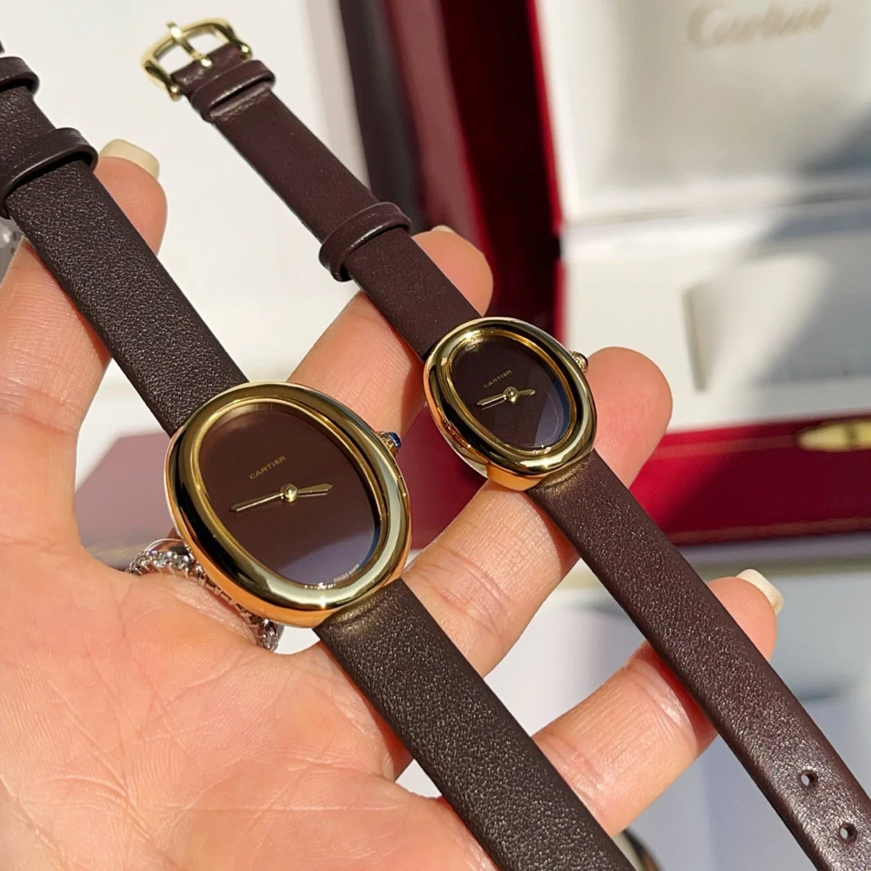 Cartier Watch Baignoire Gold Case Burgundy Leather Burgundy Dial