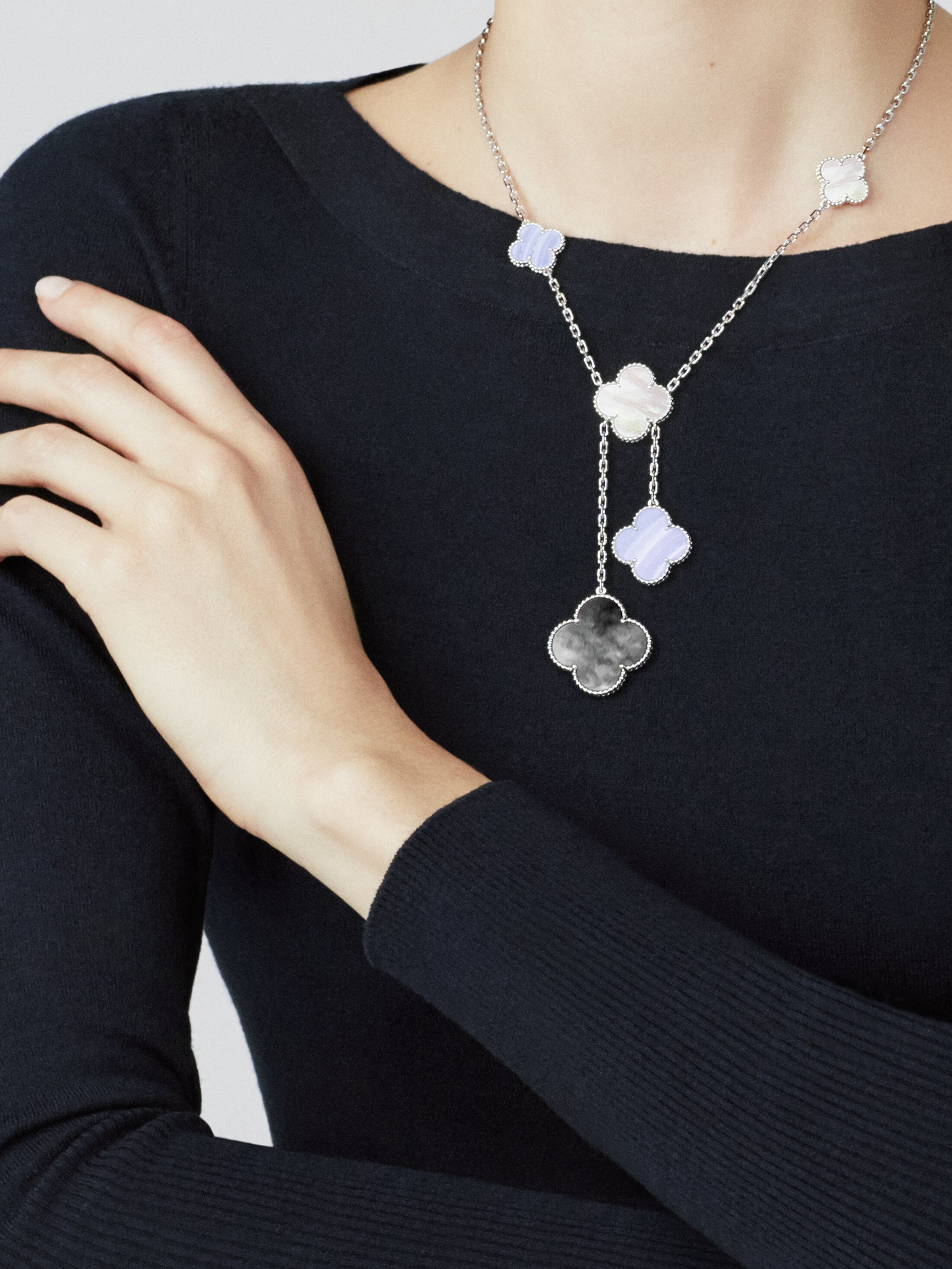 Van Cleef & Arpels Six Flowers Clover Necklace, Magic Alhambra necklace, 6 motifs