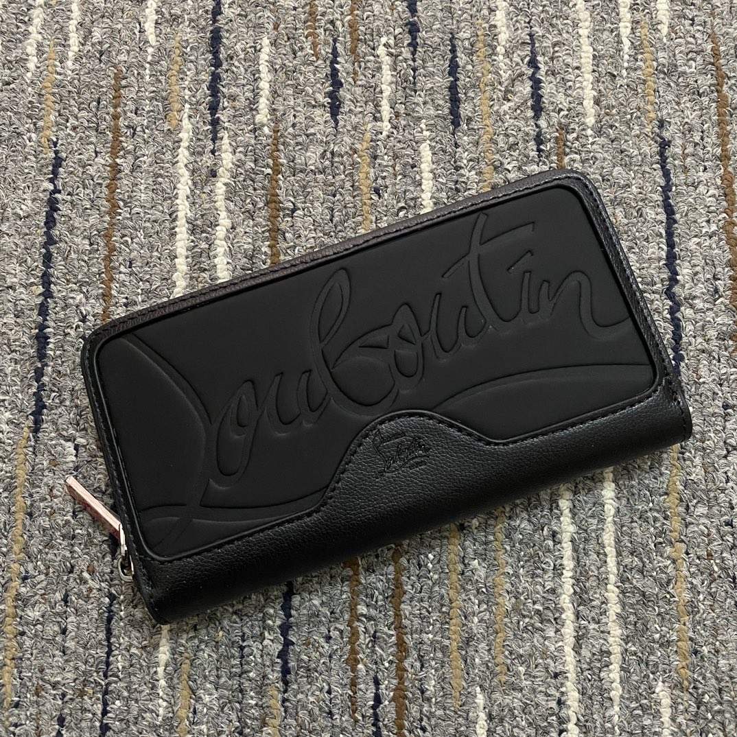 [10A] Christian Louboutin Panettone Wallet