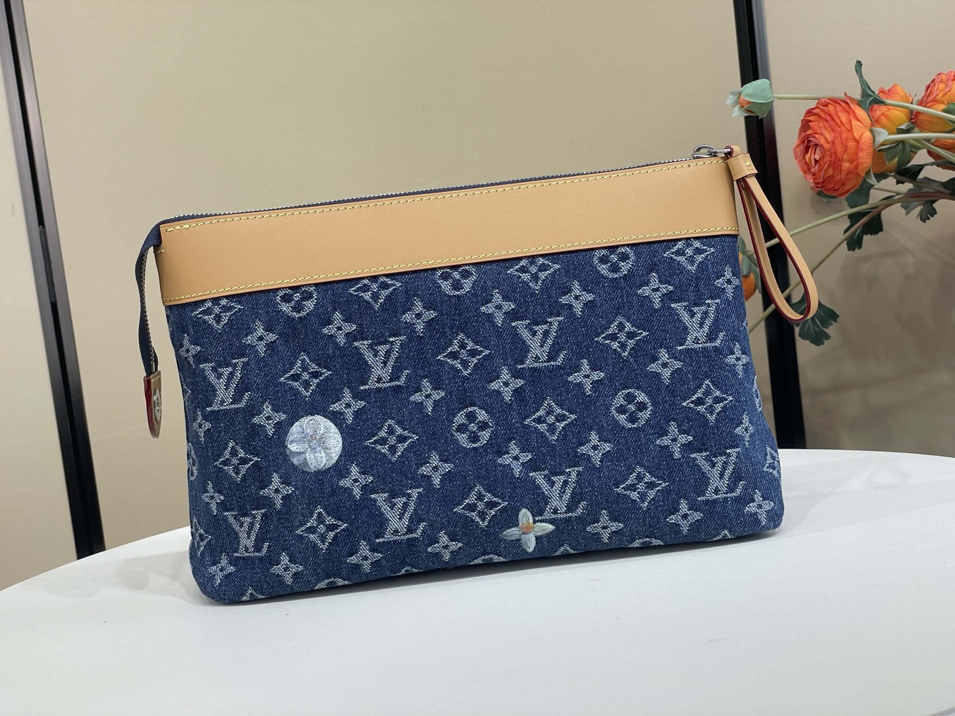 LV approves Pochette voyage soul handbag