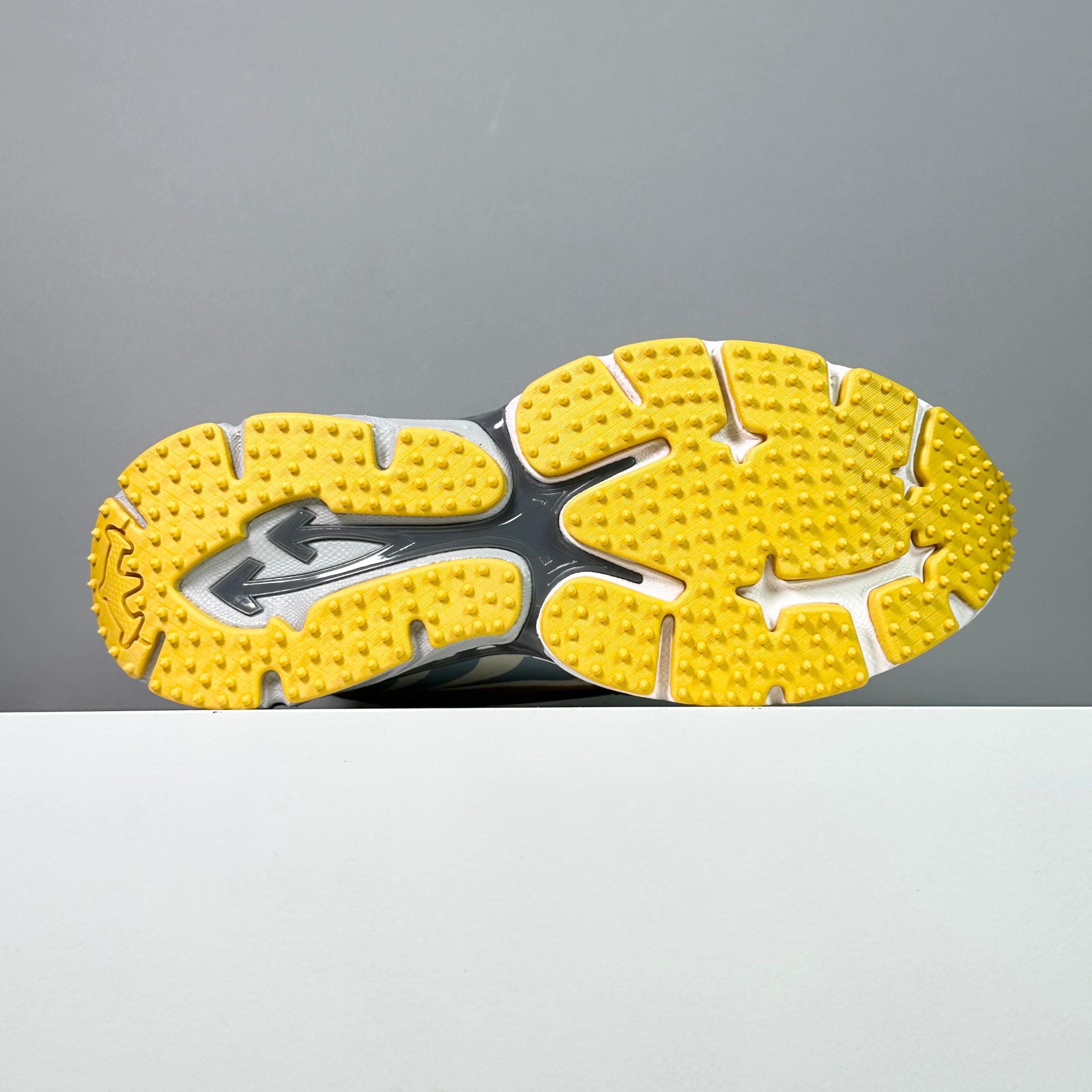 Off-White Be Right Back - CCSHOES