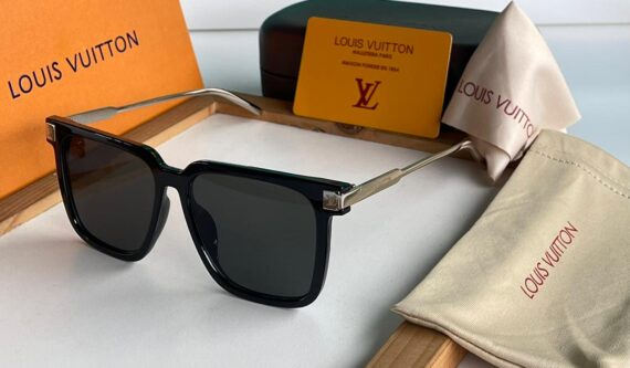 Louis Vuitton square sunglasses
